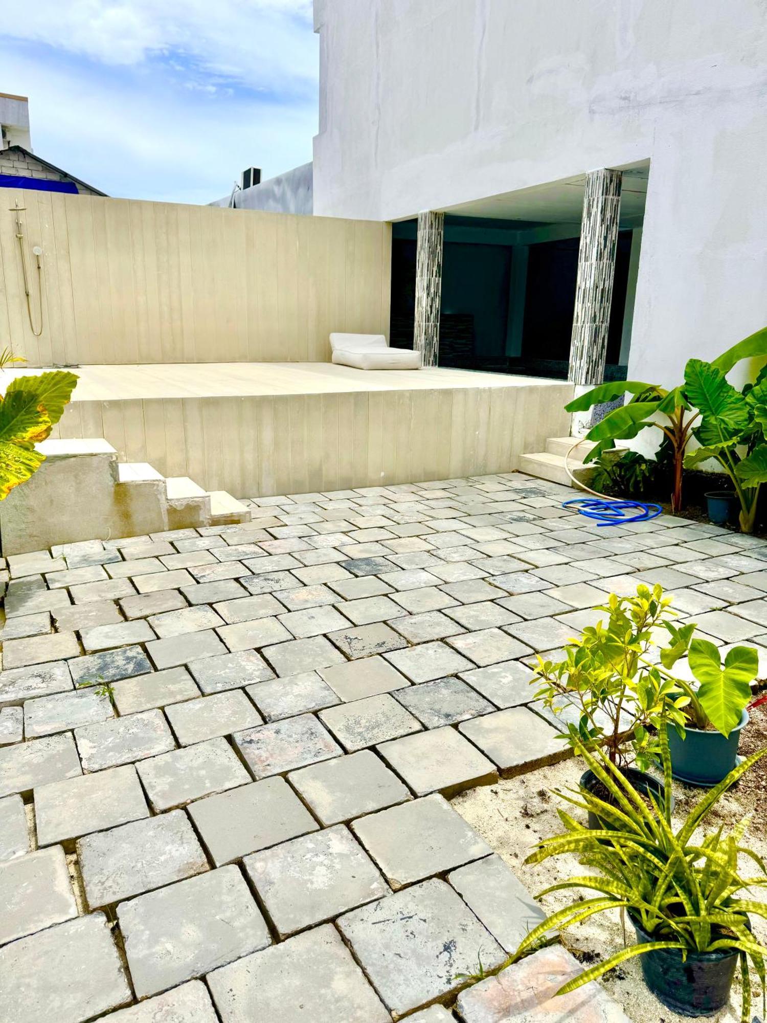 Sands Garden Hotel Thoddoo Exterior foto